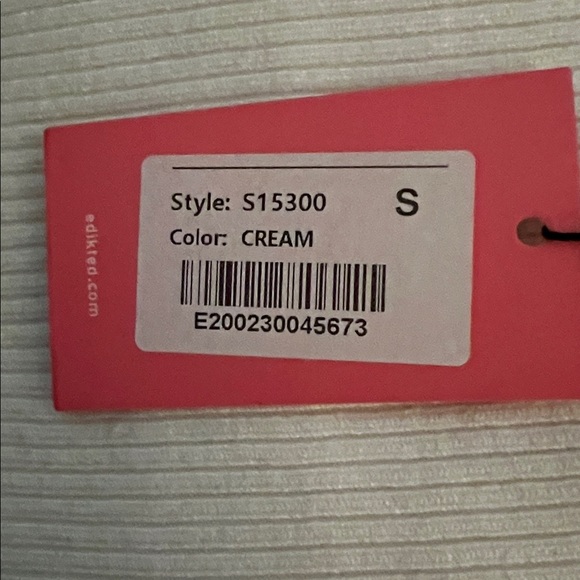 Edikted White Crop Top with Black Bow Details - Picture 4 of 4